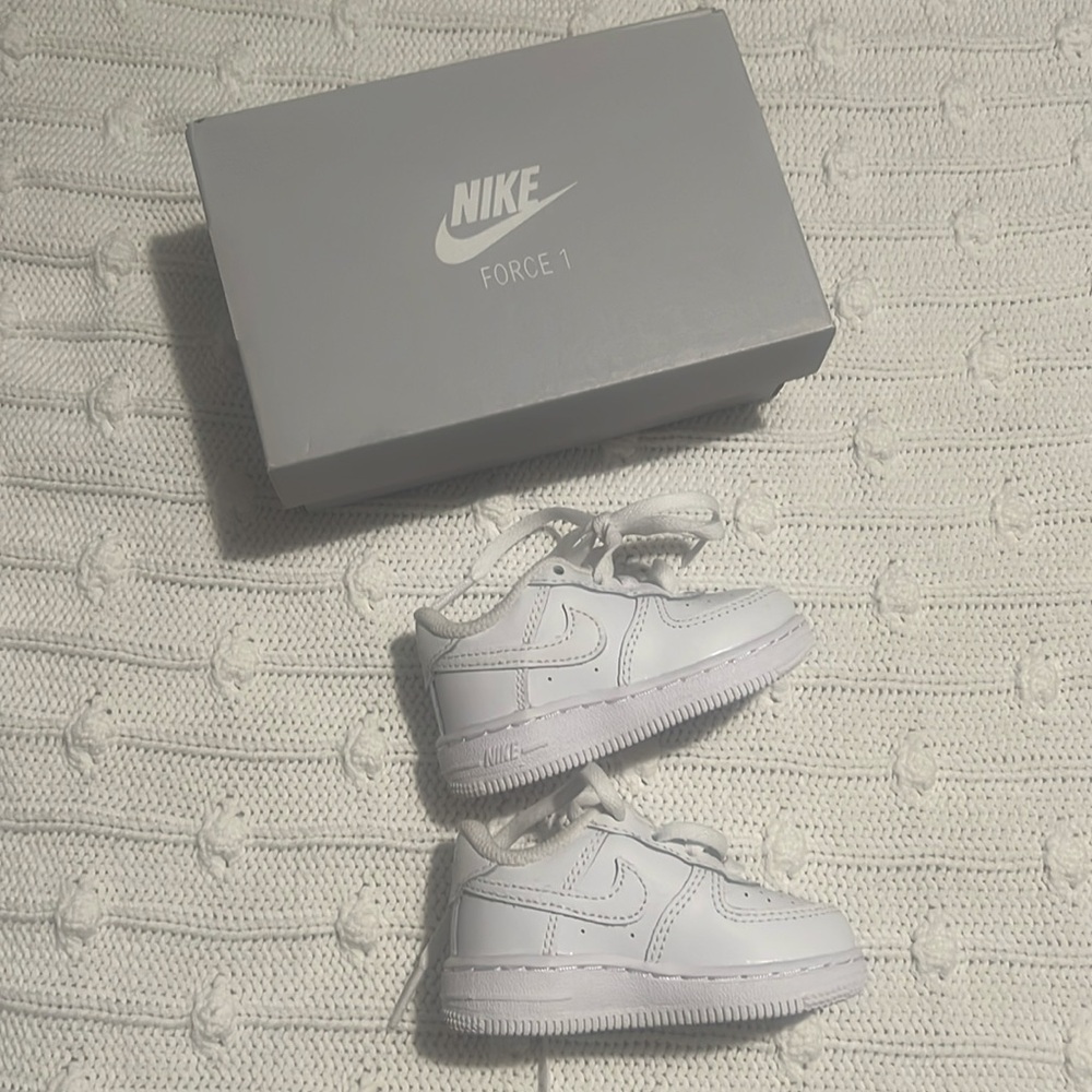 Nike Air Force 1 (TD) white (new never worn!)